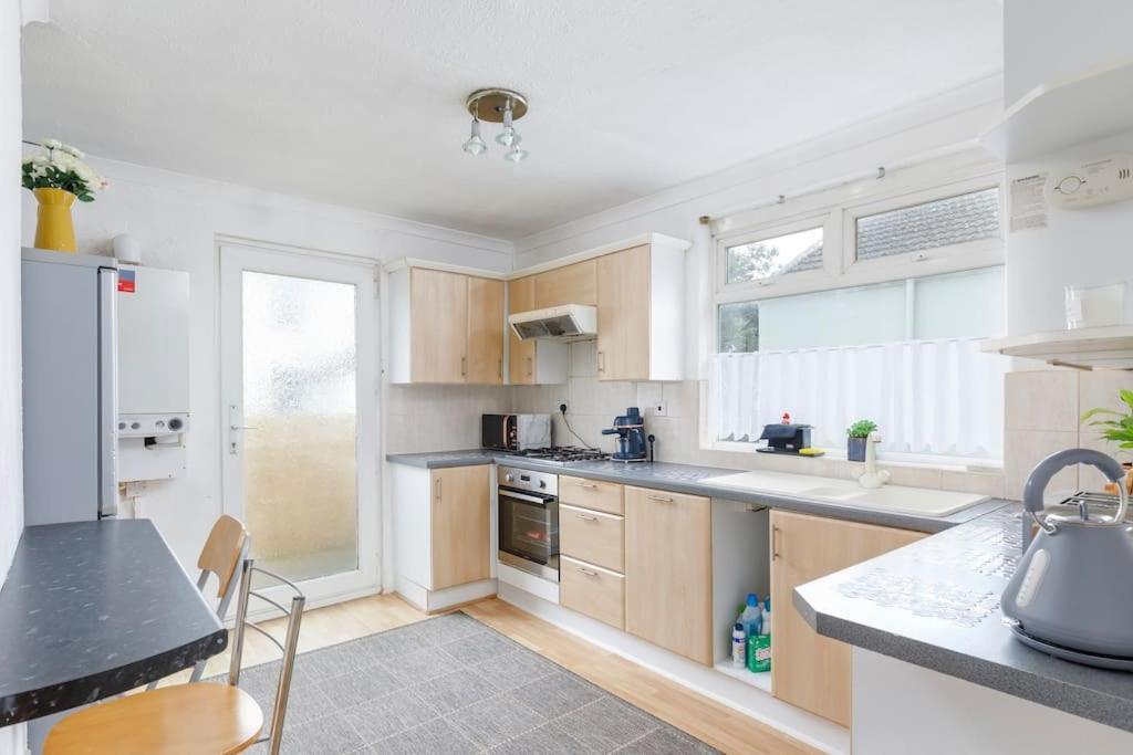 Charming 2 Bedroom Flat In Central Hove With Free Parking Eksteriør billede